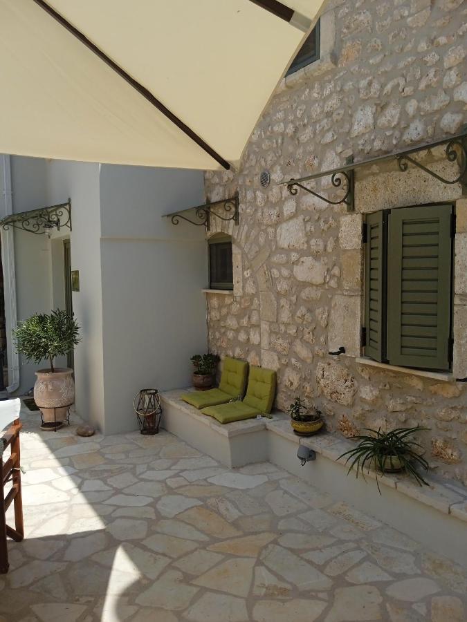 La Casa Di Bella A Tradional Stone House With Barbecue Villa Karia  Exterior photo